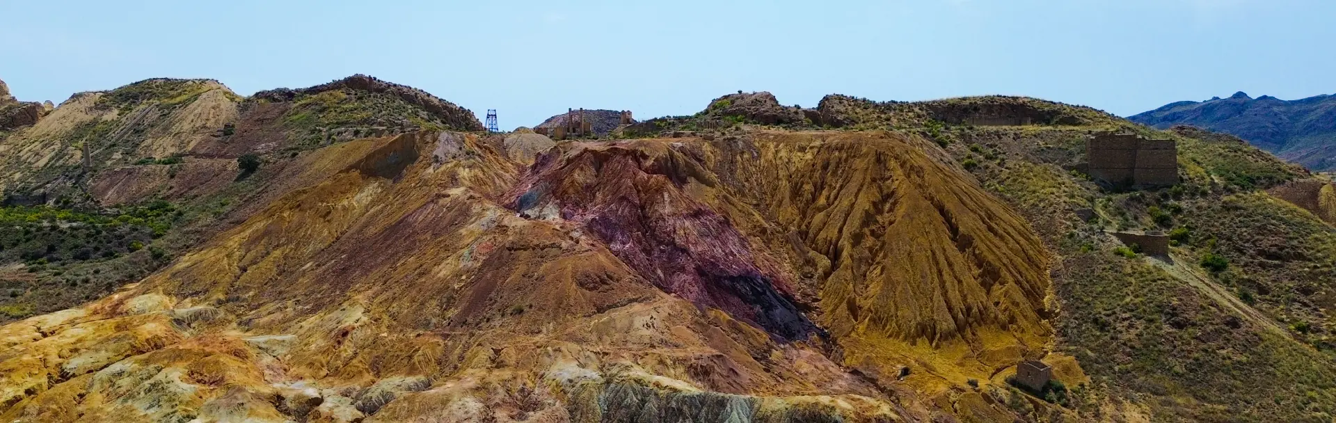 Montaña de colores